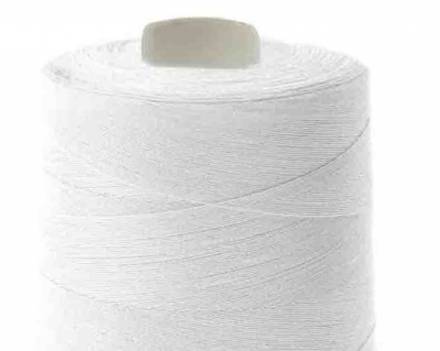 Швейные нитки (армированные) 28S/2, нам. 2 500 м, цвет белый - купить в Дзержинске. Цена: 148.95 руб.